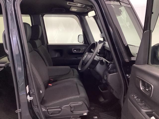 Ｎ－ＢＯＸカスタム ベースグレード　メモリーナビ　ドラレコ　リアカメラ　ＥＴＣ　Ｗ電動ドア　ＵＳＢ接続　ＣＭＢＳ　Ｄレコ　ベンチシート　オートエアコン　スマートキ　ＬＥＤ　盗難防止装置　クルコン　バックカメラ　フルセグＴＶ　エアバッグ（16枚目）