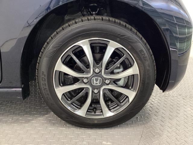 Ｎ－ＢＯＸカスタム ベースグレード　メモリーナビ　ドラレコ　リアカメラ　ＥＴＣ　Ｗ電動ドア　ＵＳＢ接続　ＣＭＢＳ　Ｄレコ　ベンチシート　オートエアコン　スマートキ　ＬＥＤ　盗難防止装置　クルコン　バックカメラ　フルセグＴＶ　エアバッグ（20枚目）