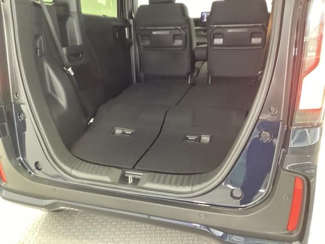 Ｎ－ＢＯＸカスタム ベースグレード　メモリーナビ　ドラレコ　リアカメラ　ＥＴＣ　Ｗ電動ドア　ＵＳＢ接続　ＣＭＢＳ　Ｄレコ　ベンチシート　オートエアコン　スマートキ　ＬＥＤ　盗難防止装置　クルコン　バックカメラ　フルセグＴＶ　エアバッグ（24枚目）