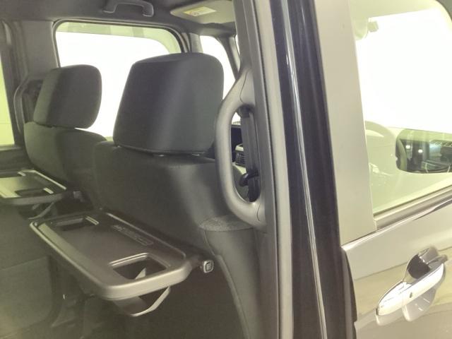 Ｎ－ＢＯＸカスタム ベースグレード　メモリーナビ　ドラレコ　リアカメラ　ＥＴＣ　Ｗ電動ドア　ＵＳＢ接続　ＣＭＢＳ　Ｄレコ　ベンチシート　オートエアコン　スマートキ　ＬＥＤ　盗難防止装置　クルコン　バックカメラ　フルセグＴＶ　エアバッグ（31枚目）