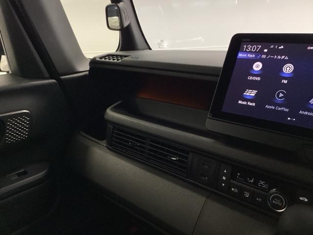 Ｎ－ＢＯＸカスタム ベースグレード　メモリーナビ　ドラレコ　リアカメラ　ＥＴＣ　Ｗ電動ドア　ＵＳＢ接続　ＣＭＢＳ　Ｄレコ　ベンチシート　オートエアコン　スマートキ　ＬＥＤ　盗難防止装置　クルコン　バックカメラ　フルセグＴＶ　エアバッグ（38枚目）