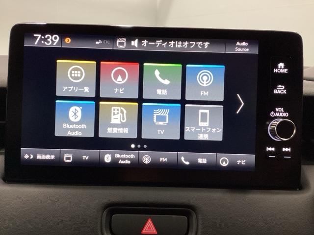 ヴェゼル ｅ：ＨＥＶＺ　メモリーナビ　ドラレコ　リアカメラ　ＥＴＣ　衝突回避支援ブレーキ機能　スマキ　Ｐトランク　フルオートエアコン　Ｄレコ　エアバッグ　両席エアバック　Ｒカメ　パワーウィンドウ　ＬＥＤランプ　ソナー　ＵＳＢ（10枚目）