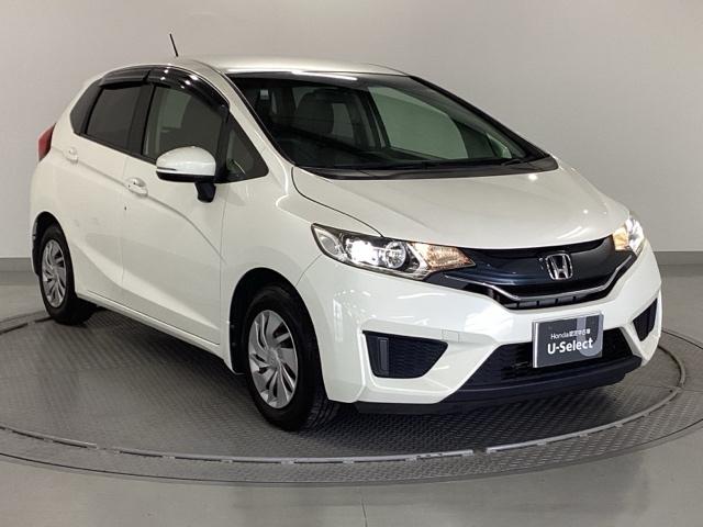 フィット １３Ｇ・Ｌパッケージ　ナビ　フルセグ　リアカメラ　盗難警報装置　Ｂカメ　Ｓキー　フルオートエアコン　リモコンキー　横滑り防止機能　エアバック　アイスト　ＥＴＣ付き　パワーウィンド　Ｗエアバッグ　ＬＥＤヘッドランプ　ＡＢＳ（7枚目）