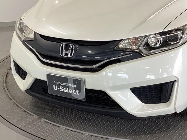 フィット １３Ｇ・Ｌパッケージ　ナビ　フルセグ　リアカメラ　盗難警報装置　Ｂカメ　Ｓキー　フルオートエアコン　リモコンキー　横滑り防止機能　エアバック　アイスト　ＥＴＣ付き　パワーウィンド　Ｗエアバッグ　ＬＥＤヘッドランプ　ＡＢＳ（26枚目）