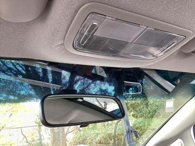 フィット １３Ｇ・Ｌパッケージ　ナビ　フルセグ　リアカメラ　盗難警報装置　Ｂカメ　Ｓキー　フルオートエアコン　リモコンキー　横滑り防止機能　エアバック　アイスト　ＥＴＣ付き　パワーウィンド　Ｗエアバッグ　ＬＥＤヘッドランプ　ＡＢＳ（43枚目）