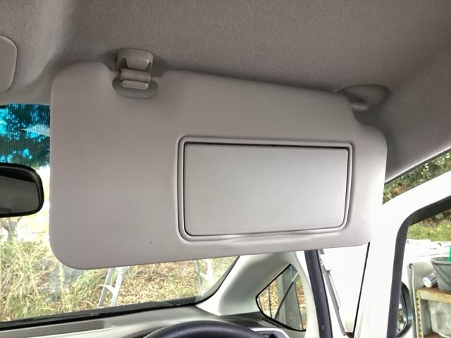 フィット １３Ｇ・Ｌパッケージ　ナビ　フルセグ　リアカメラ　盗難警報装置　Ｂカメ　Ｓキー　フルオートエアコン　リモコンキー　横滑り防止機能　エアバック　アイスト　ＥＴＣ付き　パワーウィンド　Ｗエアバッグ　ＬＥＤヘッドランプ　ＡＢＳ（44枚目）