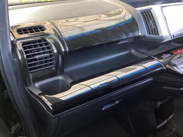 ステップワゴンスパーダ Z ナビ 両側電動スライドドア リアカメラ 横滑防止 エアロ イモビ スマキー バックモニタ- キーフリー パワーウィンド ETC付 ワンセグ エアコン 運転席助手席エアバック エアバック ABS PS(45枚目)