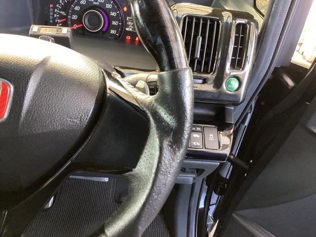 ステップワゴンスパーダ Z ナビ 両側電動スライドドア リアカメラ 横滑防止 エアロ イモビ スマキー バックモニタ- キーフリー パワーウィンド ETC付 ワンセグ エアコン 運転席助手席エアバック エアバック ABS PS(50枚目)