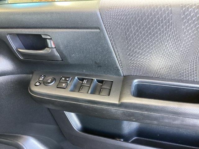 ステップワゴンスパーダ Z ナビ 両側電動スライドドア リアカメラ 横滑防止 エアロ イモビ スマキー バックモニタ- キーフリー パワーウィンド ETC付 ワンセグ エアコン 運転席助手席エアバック エアバック ABS PS(53枚目)