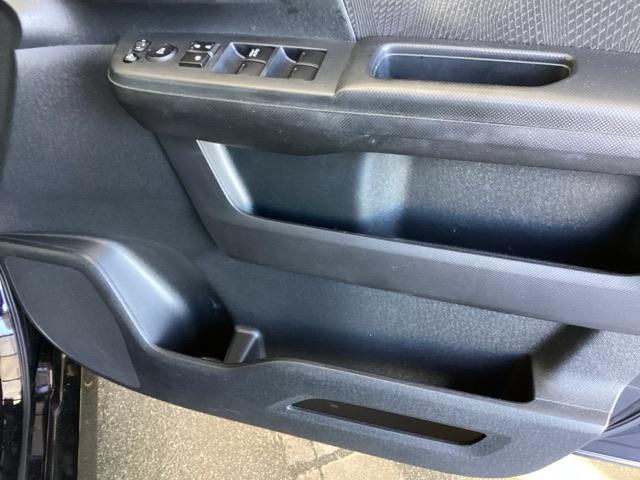 ステップワゴンスパーダ Z ナビ 両側電動スライドドア リアカメラ 横滑防止 エアロ イモビ スマキー バックモニタ- キーフリー パワーウィンド ETC付 ワンセグ エアコン 運転席助手席エアバック エアバック ABS PS(54枚目)