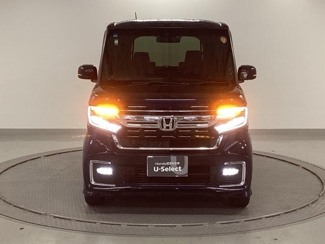 Ｎ－ＢＯＸカスタム Ｌ　純正ナビ　フルセグ　リアカメラ　Ｐソナー　サイドエアバッグ　ナビＴＶ　Ａストップ　シートヒータ　ベンチシート　キーフリーシステム　ＬＥＤライト　クルーズコントロール　ＡＣ　ＤＶＤ視聴可能　スマキー（6枚目）