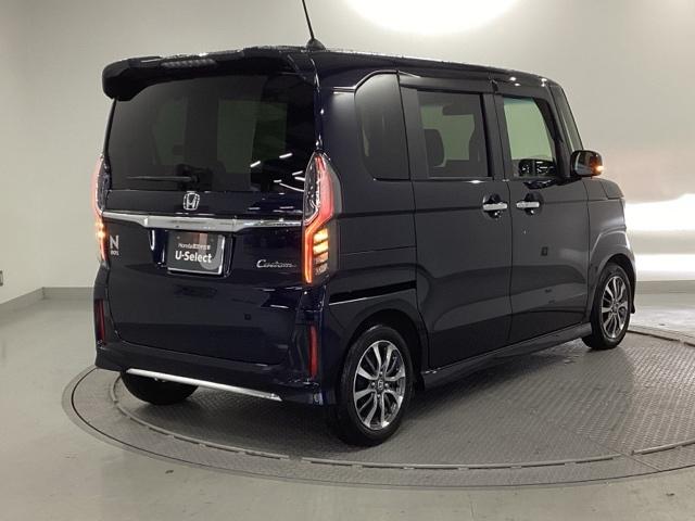 Ｎ－ＢＯＸカスタム Ｌ　純正ナビ　フルセグ　リアカメラ　Ｐソナー　サイドエアバッグ　ナビＴＶ　Ａストップ　シートヒータ　ベンチシート　キーフリーシステム　ＬＥＤライト　クルーズコントロール　ＡＣ　ＤＶＤ視聴可能　スマキー（8枚目）