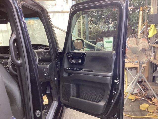 Ｎ－ＢＯＸカスタム Ｌ　純正ナビ　フルセグ　リアカメラ　Ｐソナー　サイドエアバッグ　ナビＴＶ　Ａストップ　シートヒータ　ベンチシート　キーフリーシステム　ＬＥＤライト　クルーズコントロール　ＡＣ　ＤＶＤ視聴可能　スマキー（50枚目）