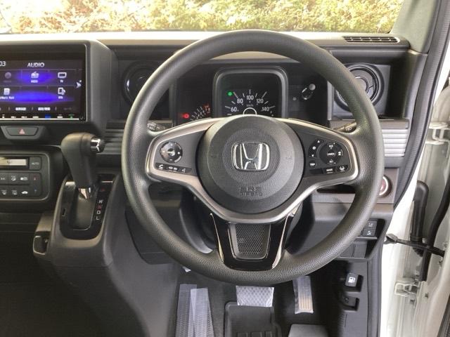 Ｎ－ＶＡＮ＋スタイル ファン・ホンダセンシング　純正ナビ　フルセグ　リアカメラ　Ｉ－ＳＴＯＰ　イモビライザー　ＵＳＢポート　後カメラ　横滑り防止　キーフリーシステム　地デジ　フルオートエアコン　ＬＥＤ　オートライト　スマートキー　両面スライドドア（18枚目）