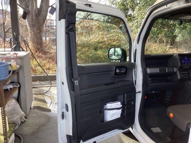 Ｎ－ＶＡＮ＋スタイル ファン・ホンダセンシング　純正ナビ　フルセグ　リアカメラ　Ｉ－ＳＴＯＰ　イモビライザー　ＵＳＢポート　後カメラ　横滑り防止　キーフリーシステム　地デジ　フルオートエアコン　ＬＥＤ　オートライト　スマートキー　両面スライドドア（37枚目）