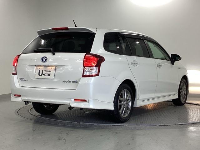 カローラフィールダー ハイブリッドＧエアロツアラー・ダブルバイビー　純正メモリーナビ　リアカメラ　ＥＴＣ　サイドカーテンエアバック　点検記録簿　エアロ　盗難防止装置　横滑り防止機能　キーレス　後カメラ　ナビ＆ＴＶ　ＡＢＳ　ＰＷ　アイドリングストップ　エアバッグ　ＰＳ（31枚目）