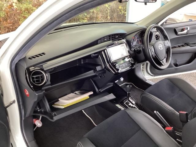 カローラフィールダー ハイブリッドＧエアロツアラー・ダブルバイビー　純正メモリーナビ　リアカメラ　ＥＴＣ　サイドカーテンエアバック　点検記録簿　エアロ　盗難防止装置　横滑り防止機能　キーレス　後カメラ　ナビ＆ＴＶ　ＡＢＳ　ＰＷ　アイドリングストップ　エアバッグ　ＰＳ（34枚目）