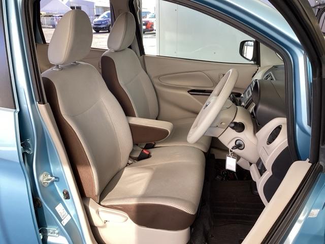 デイズ Ｊ　純正ＣＤコンポ　衝突低減ブレーキ　横滑り防止装置付　レーダーＢ　ＷＳＲＳ　フロントベンチシート　パワーウィンド　キーフリー　記録簿有り　ＳＲＳ　ＰＳ　ＡＣ　ＡＢＳ（15枚目）