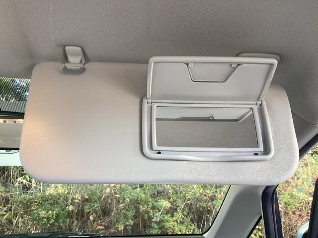 デイズ Ｊ　純正ＣＤコンポ　衝突低減ブレーキ　横滑り防止装置付　レーダーＢ　ＷＳＲＳ　フロントベンチシート　パワーウィンド　キーフリー　記録簿有り　ＳＲＳ　ＰＳ　ＡＣ　ＡＢＳ（42枚目）