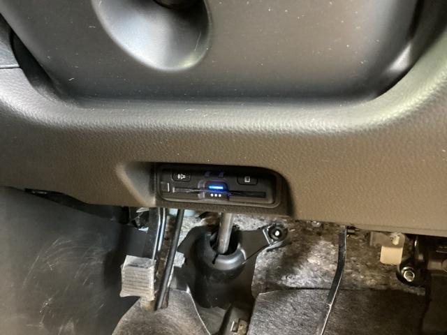 N-VAN+スタイル ファン 純正ナビ フルセグ リアカメラ 追突軽減ブレーキ Bカメ キーフリー WSRS DVD再生 LEDヘッドランプ USBポート 運転席エアバッグ スマートキー クルーズコントロール パワーウィンドー(14枚目)