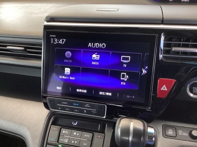 ステップワゴンスパーダ スパーダホンダセンシング　純正ナビ　フルセグ　リアカメラ　盗難防止　助手席エアバッグ　Ｗパワスラ　地デジ　ＬＥＤライト　横滑り防止システム　オートエアコン　ドライブレコーダー装着車　ＵＳＢ　ナビ＆ＴＶ　三列シート　ＥＴＣ付（10枚目）