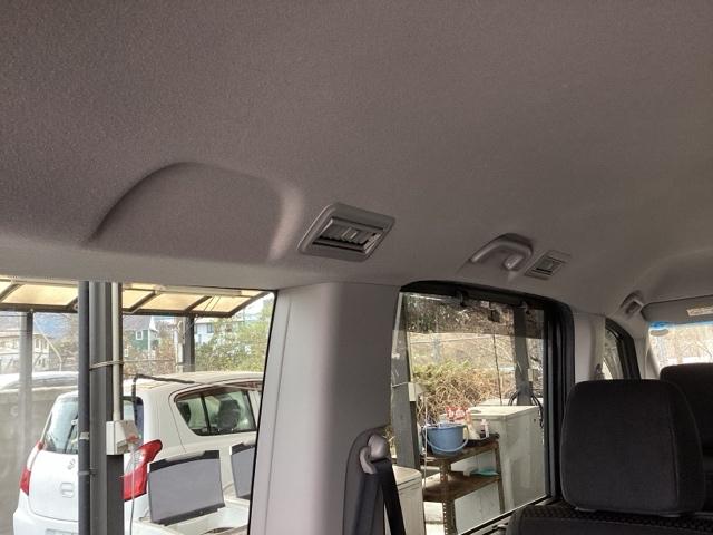 ステップワゴンスパーダ スパーダホンダセンシング　純正ナビ　フルセグ　リアカメラ　盗難防止　助手席エアバッグ　Ｗパワスラ　地デジ　ＬＥＤライト　横滑り防止システム　オートエアコン　ドライブレコーダー装着車　ＵＳＢ　ナビ＆ＴＶ　三列シート　ＥＴＣ付（52枚目）