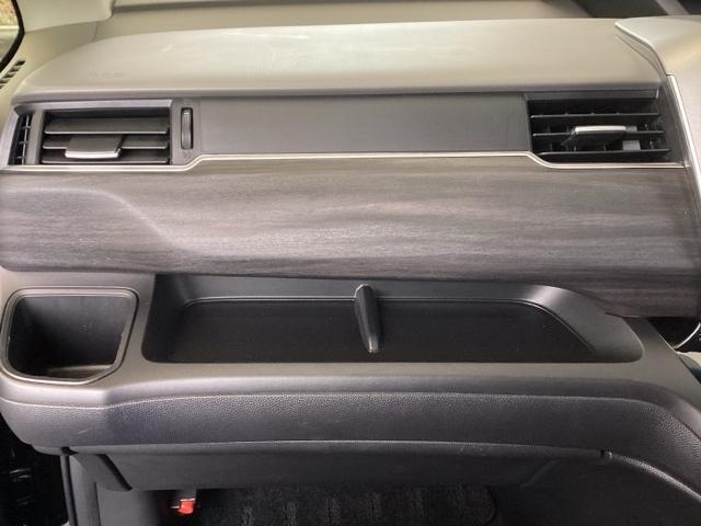 フリードハイブリッド ハイブリッド・Gホンダセンシング 純正ナビ フルセグ 4WD仕様 スマキー 衝突軽減システム イモビライザー シートH ETC車載器 クルコン VSA サイドカーテンエアバック ウォークスルー ナビTV キーフリー ABS DVD(41枚目)