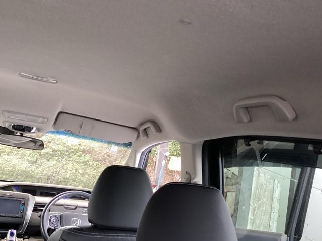 フリードハイブリッド ハイブリッド・Gホンダセンシング 純正ナビ フルセグ 4WD仕様 スマキー 衝突軽減システム イモビライザー シートH ETC車載器 クルコン VSA サイドカーテンエアバック ウォークスルー ナビTV キーフリー ABS DVD(54枚目)