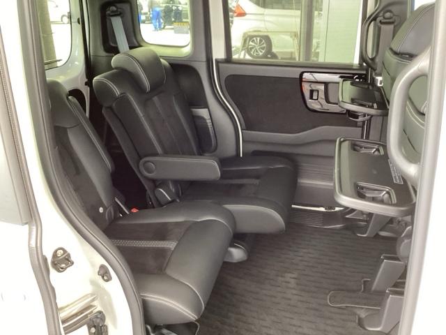 N-BOXカスタム Lターボ 純正メモリーナビ 両側電動スライドドア 地デジチューナー 衝突軽減ブレーキサポート LEDヘッドライ アイドリングS ターボエンジン PS カーテンエアバック シートヒータ エアバック USB AAC(17枚目)