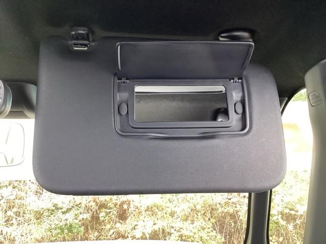 N-BOXカスタム Lターボ 純正メモリーナビ 両側電動スライドドア 地デジチューナー 衝突軽減ブレーキサポート LEDヘッドライ アイドリングS ターボエンジン PS カーテンエアバック シートヒータ エアバック USB AAC(46枚目)