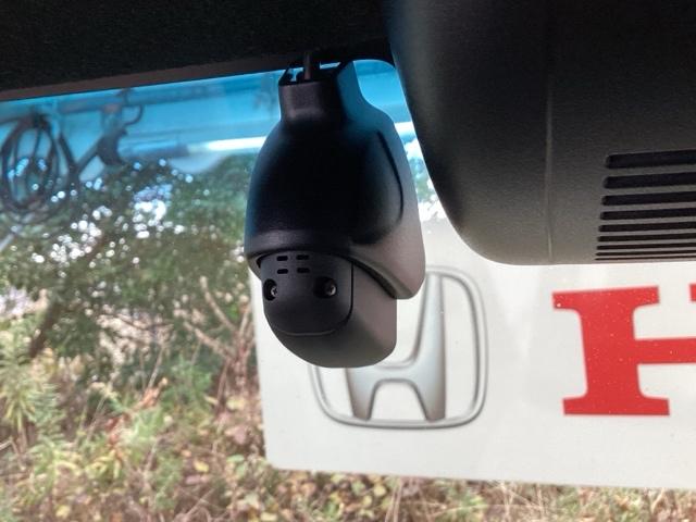 N-BOXカスタム Lターボ 純正メモリーナビ 両側電動スライドドア 地デジチューナー 衝突軽減ブレーキサポート LEDヘッドライ アイドリングS ターボエンジン PS カーテンエアバック シートヒータ エアバック USB AAC(48枚目)