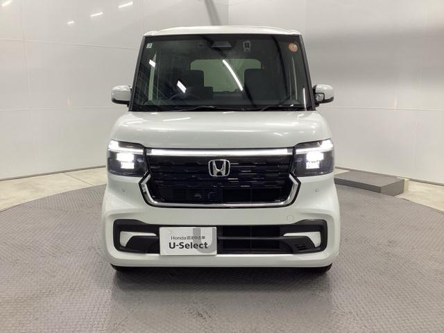 Ｎ－ＢＯＸカスタム ベースグレード　ＨｏｎｄａＣＯＮＮＥＣＴ対応純正メモリーナビ　ドラレコ　Ｗ電動ドア　ＵＳＢ接続　ＣＭＢＳ　Ｄレコ　ベンチシート　オートエアコン　スマートキ　ＬＥＤ　盗難防止装置　クルコン　ＥＴＣ　バックカメラ　ＥＳＣ（6枚目）