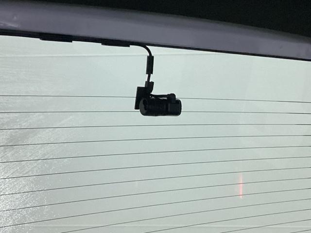 Ｎ－ＢＯＸカスタム ベースグレード　ＨｏｎｄａＣＯＮＮＥＣＴ対応純正メモリーナビ　ドラレコ　Ｗ電動ドア　ＵＳＢ接続　ＣＭＢＳ　Ｄレコ　ベンチシート　オートエアコン　スマートキ　ＬＥＤ　盗難防止装置　クルコン　ＥＴＣ　バックカメラ　ＥＳＣ（13枚目）