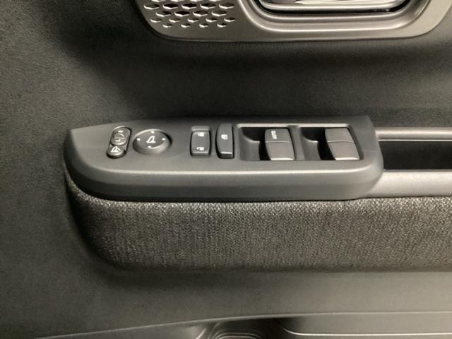 Ｎ－ＢＯＸカスタム ベースグレード　ＨｏｎｄａＣＯＮＮＥＣＴ対応純正メモリーナビ　ドラレコ　Ｗ電動ドア　ＵＳＢ接続　ＣＭＢＳ　Ｄレコ　ベンチシート　オートエアコン　スマートキ　ＬＥＤ　盗難防止装置　クルコン　ＥＴＣ　バックカメラ　ＥＳＣ（29枚目）