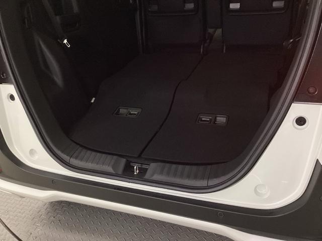 Ｎ－ＢＯＸカスタム ベースグレード　ＨｏｎｄａＣＯＮＮＥＣＴ対応純正メモリーナビ　ドラレコ　Ｗ電動ドア　ＵＳＢ接続　ＣＭＢＳ　Ｄレコ　ベンチシート　オートエアコン　スマートキ　ＬＥＤ　盗難防止装置　クルコン　ＥＴＣ　バックカメラ　ＥＳＣ（38枚目）