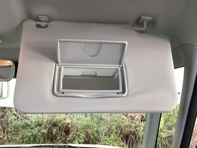 スペーシアカスタム ハイブリッドＸＳ　純正メモリーナビ　全周囲カメラ　ＥＴＣ　アラウンドモニター　両側パワ－スライドドア　ＵＳＢ入力　Ｂカメ　スマキー　ソナー　クルーズコントロール　キーレスエントリー　アイドルストップ　シートＨ　ナビＴＶ（50枚目）