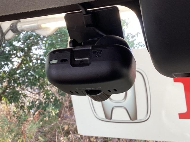 スペーシアカスタム ハイブリッドＸＳ　純正メモリーナビ　全周囲カメラ　ＥＴＣ　アラウンドモニター　両側パワ－スライドドア　ＵＳＢ入力　Ｂカメ　スマキー　ソナー　クルーズコントロール　キーレスエントリー　アイドルストップ　シートＨ　ナビＴＶ（52枚目）