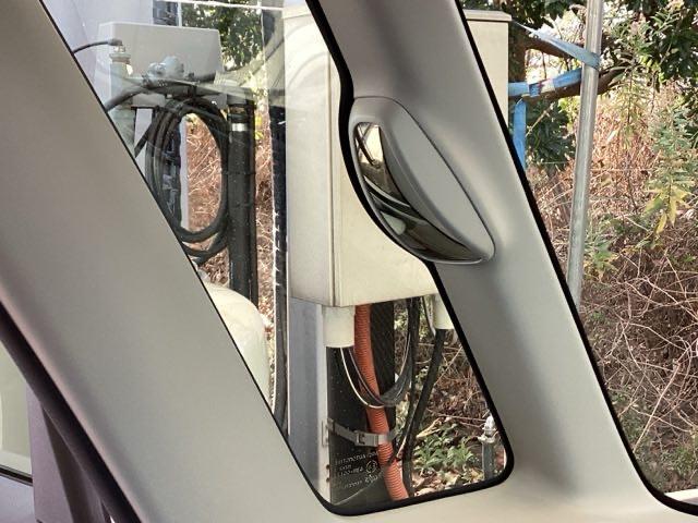 スペーシアカスタム ハイブリッドＸＳ　純正メモリーナビ　全周囲カメラ　ＥＴＣ　アラウンドモニター　両側パワ－スライドドア　ＵＳＢ入力　Ｂカメ　スマキー　ソナー　クルーズコントロール　キーレスエントリー　アイドルストップ　シートＨ　ナビＴＶ（53枚目）