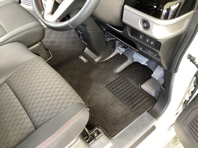 スペーシアカスタム ハイブリッドＸＳ　純正メモリーナビ　全周囲カメラ　ＥＴＣ　アラウンドモニター　両側パワ－スライドドア　ＵＳＢ入力　Ｂカメ　スマキー　ソナー　クルーズコントロール　キーレスエントリー　アイドルストップ　シートＨ　ナビＴＶ（56枚目）