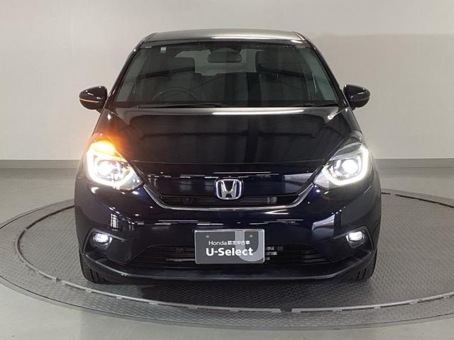 �y�k�d�c�w�b�h���C�g�z����������Ă��܂��B��ԑ��s����J�̓��ɖ��邭���S�ɑO�����Ƃ炷���Ƃ��o���܂��B�Ό��Ԃ���������₷���̂ő���ɐڋ߂�m�点�邱�Ƃ��o���܂��B