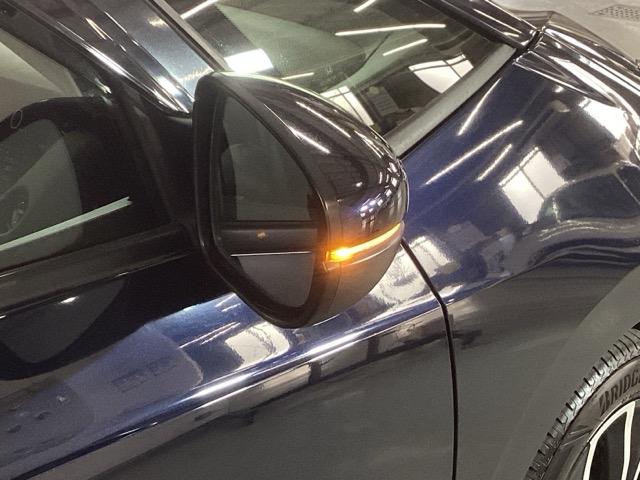 �h�A�~���[�E�C���J�[�͂������Ȃ����ł͂���܂���B�T�C�h����̎��F�����悭�Ȃ���S���u�ł��B