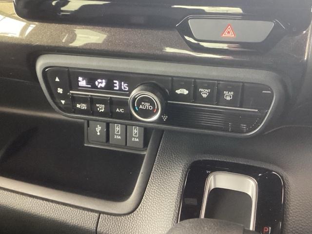 N-BOXカスタム G・Lターボホンダセンシング 純正ナビ フルセグ リアカメラ ターボ付 横滑り防止機能 ETC搭載 LEDヘットライト エアロ ABS 地デジ DVD視聴可能 ドライブレコーダ セキュリティアラーム ナビTV付 USB エアバッグ(13枚目)