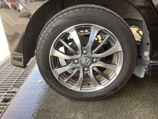 N-BOXカスタム L 純正ナビ フルセグ リアカメラ 両席エアバック 左右電動スライドドア Bモニタ ブレーキサポート セキュリティー LEDランプ キーレスエントリー SRS 横滑り防止機能 DVD再生機能 スマートキ(26枚目)