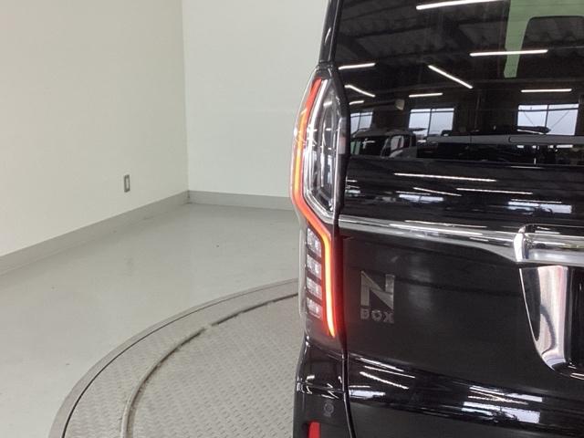 N-BOXカスタム L 純正ナビ フルセグ リアカメラ 両席エアバック 左右電動スライドドア Bモニタ ブレーキサポート セキュリティー LEDランプ キーレスエントリー SRS 横滑り防止機能 DVD再生機能 スマートキ(35枚目)