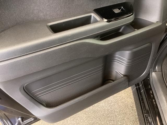 N-BOXカスタム L 純正ナビ フルセグ リアカメラ 両席エアバック 左右電動スライドドア Bモニタ ブレーキサポート セキュリティー LEDランプ キーレスエントリー SRS 横滑り防止機能 DVD再生機能 スマートキ(39枚目)