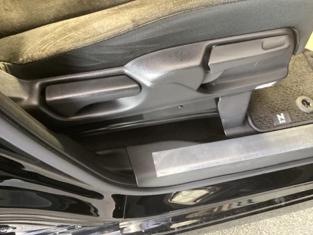 N-BOXカスタム L 純正ナビ フルセグ リアカメラ 両席エアバック 左右電動スライドドア Bモニタ ブレーキサポート セキュリティー LEDランプ キーレスエントリー SRS 横滑り防止機能 DVD再生機能 スマートキ(45枚目)