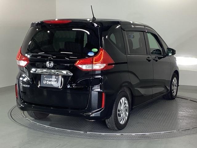 フリード G・ホンダセンシング メモリーナビ 両側電動スライドドア スマートキーPスタート USB入力 盗難防止システム 横滑防止装置 LEDランプ ナビTV 記録簿 リアカメ クルコン パワーウインド ウォークスルー エアバック(8枚目)