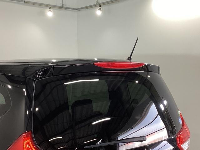 フリード G・ホンダセンシング メモリーナビ 両側電動スライドドア スマートキーPスタート USB入力 盗難防止システム 横滑防止装置 LEDランプ ナビTV 記録簿 リアカメ クルコン パワーウインド ウォークスルー エアバック(28枚目)