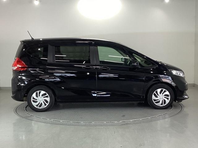 フリード G・ホンダセンシング メモリーナビ 両側電動スライドドア スマートキーPスタート USB入力 盗難防止システム 横滑防止装置 LEDランプ ナビTV 記録簿 リアカメ クルコン パワーウインド ウォークスルー エアバック(31枚目)