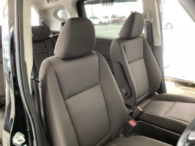 フリード G・ホンダセンシング メモリーナビ 両側電動スライドドア スマートキーPスタート USB入力 盗難防止システム 横滑防止装置 LEDランプ ナビTV 記録簿 リアカメ クルコン パワーウインド ウォークスルー エアバック(55枚目)